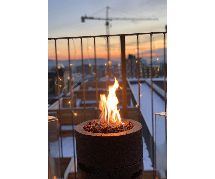 Semineu exterior Elementi Lava Tube