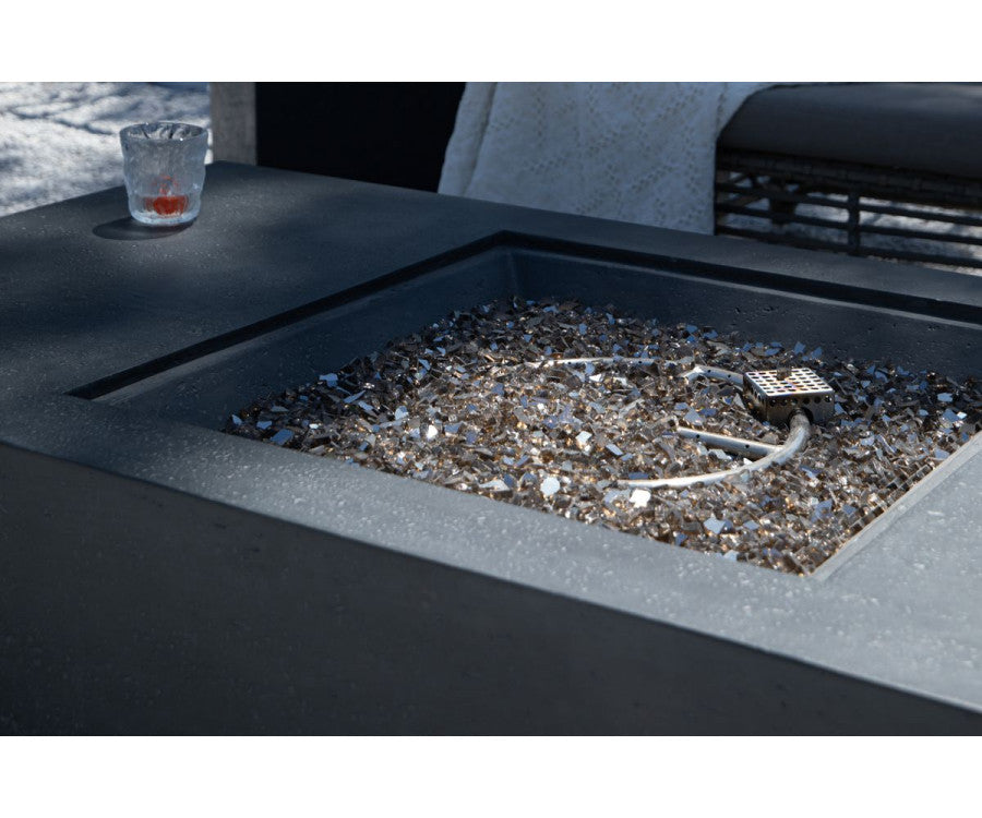 Semineu exterior Elementi Cannes