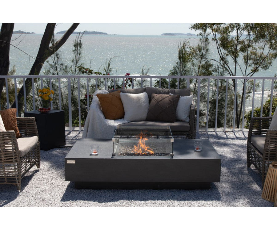 Semineu exterior Elementi Cannes